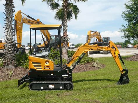 Buy and sell used Excavators from any and all manufacturers, including Bobcat, Cat, John Deere, Komatsu and more. . Excavator for sale craigslist
